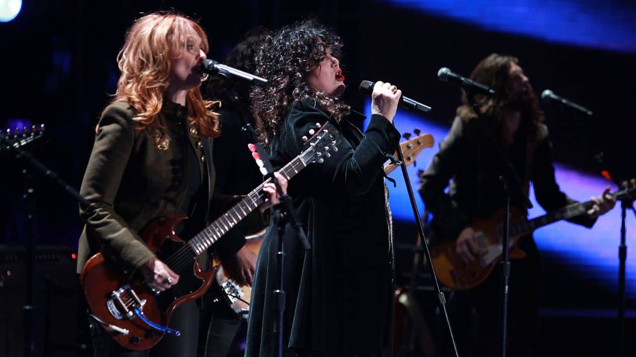 Heart performs for service members during the 2010 VH1 Divas Salute the Troops concert at Marine Corps Air Station Miramar, Dec. 3. Other performances included Katy Perry, Keri Hilson, Nicki Minaj, Sugarland, Grace Potter and the Nocturals and Kathy Griffin.