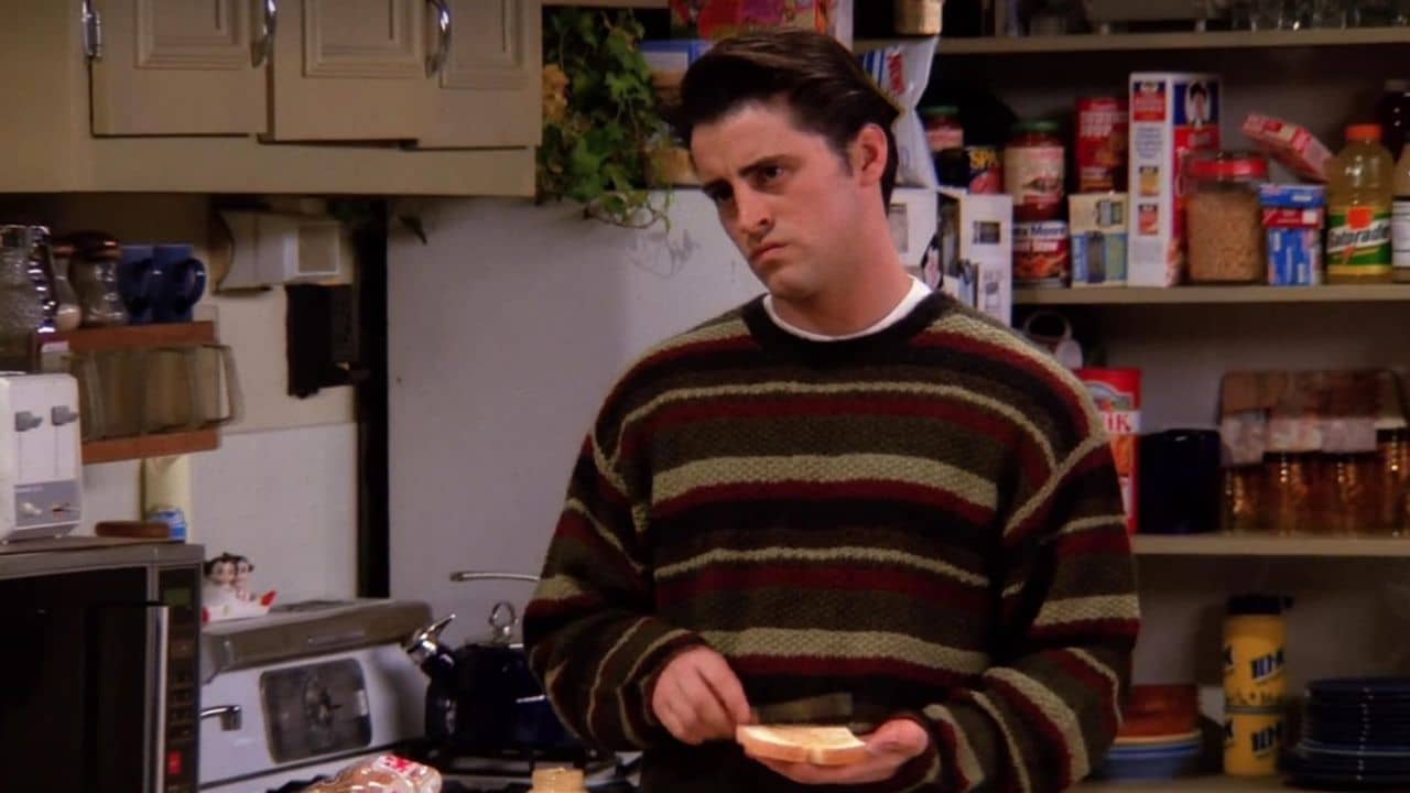 Matt LeBlanc as Joey Tribbiani in Friends (1994).