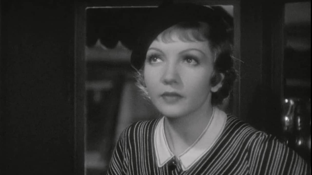 Claudette Colbert in It Happened One Night